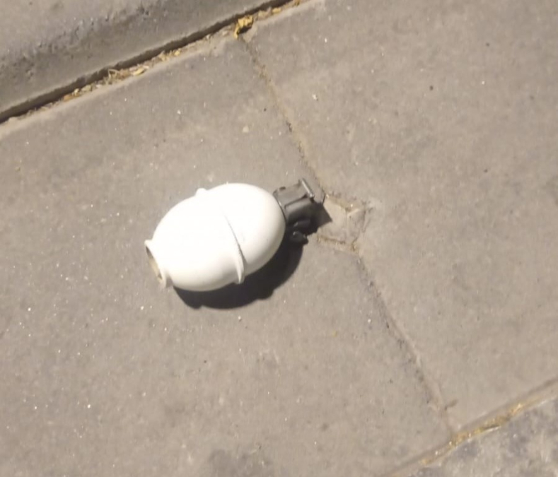 يافا: بعد منتصف الليلة - القاء قنبلة يدوية لم تنفجر 